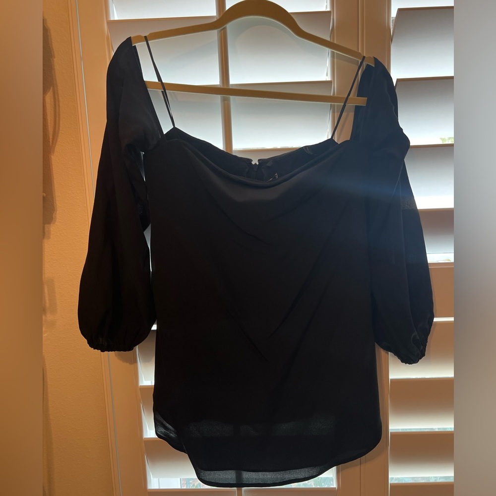 Theory off shoulder long sleeve blouse black size 4